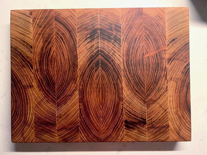 Small Pecan Cutting Board