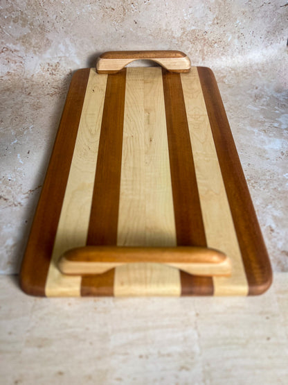 Wooden striped tray